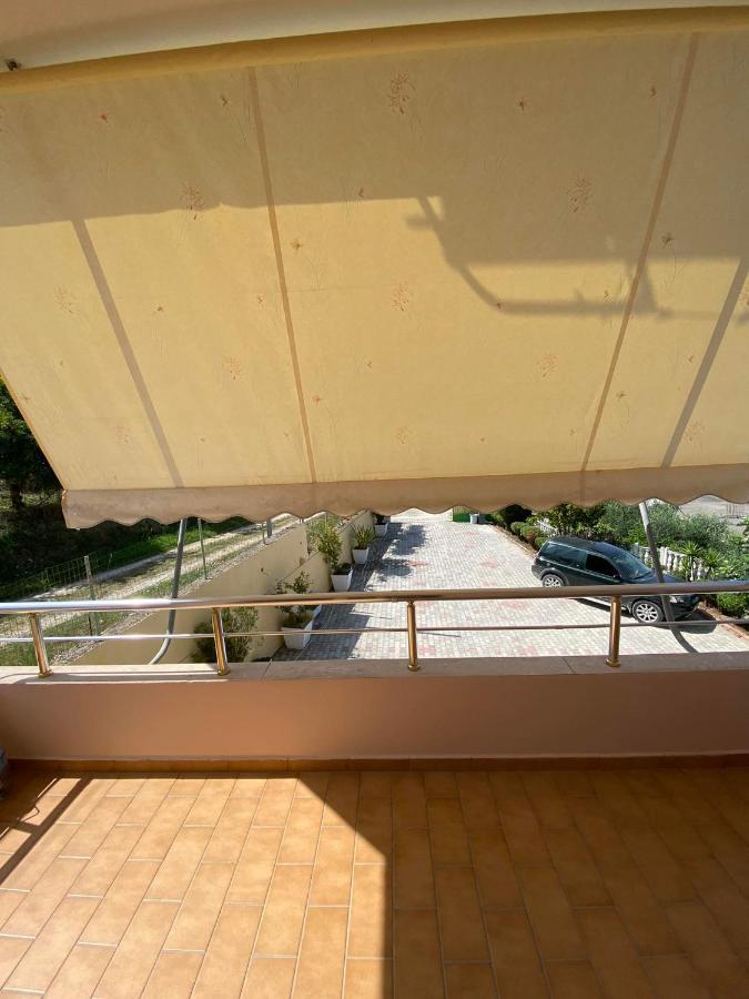 Alti Holiday Apartments One Орикум Екстериор снимка