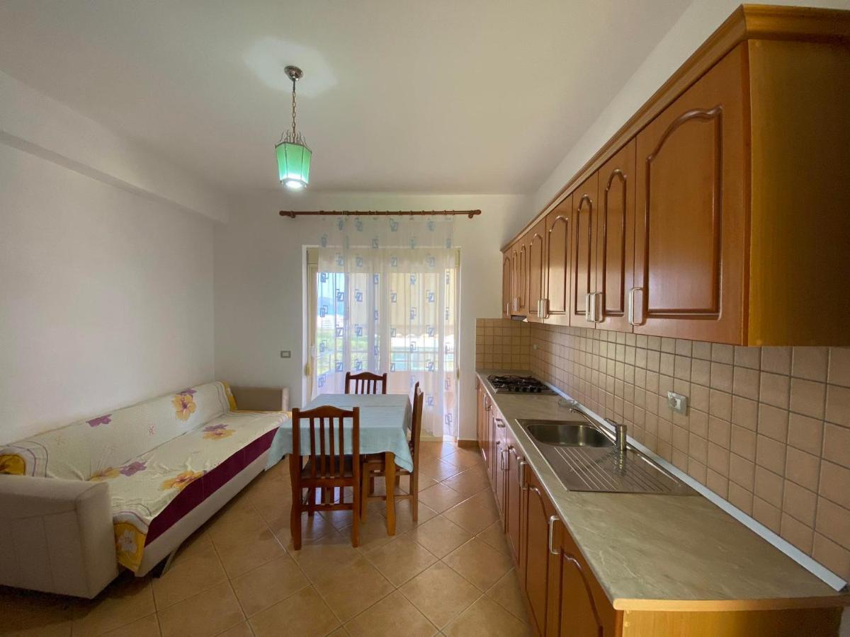 Alti Holiday Apartments One Орикум Екстериор снимка